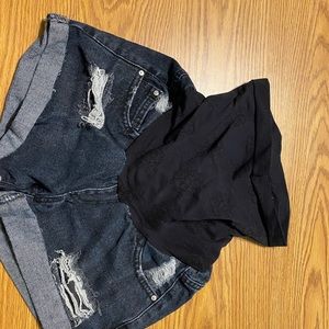 Maternity shorts